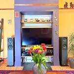Serene Asian-inspired With Garden & Parking