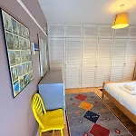 בית נופש Serene Asian-inspired With Garden & Parking בריסטול