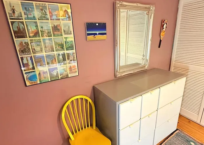 Prázdninový dům Serene Asian-inspired With Garden & Parking *